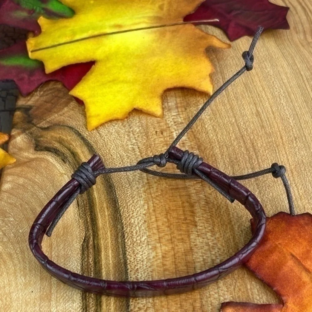 Mens Bracelets Bundle 4 Piece Adjustable Size Leather and Hemp Bracelets